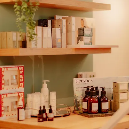 Stadthotel By Hackmann מלון בורקן