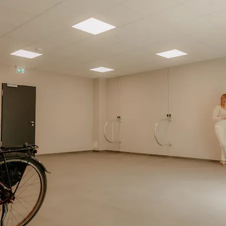 Stadthotel By Hackmann מלון בורקן