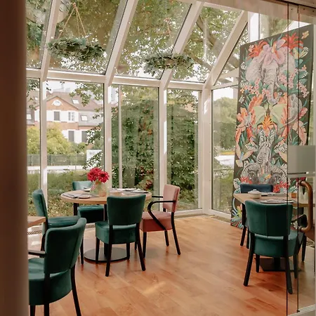 Stadthotel By Hackmann 4* بوركن