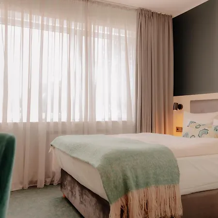 酒店 Stadthotel By Hackmann 4*